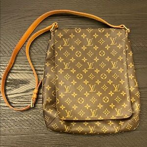 Authentic Vintage Louis Vuitton Messenger Bag